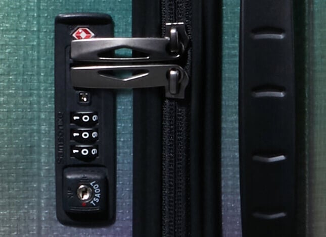 Beépített USB töltő