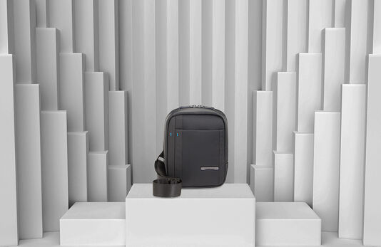 Keresztpántos táskák