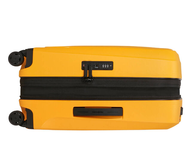 HATALMAS HELYKAPACITÁS