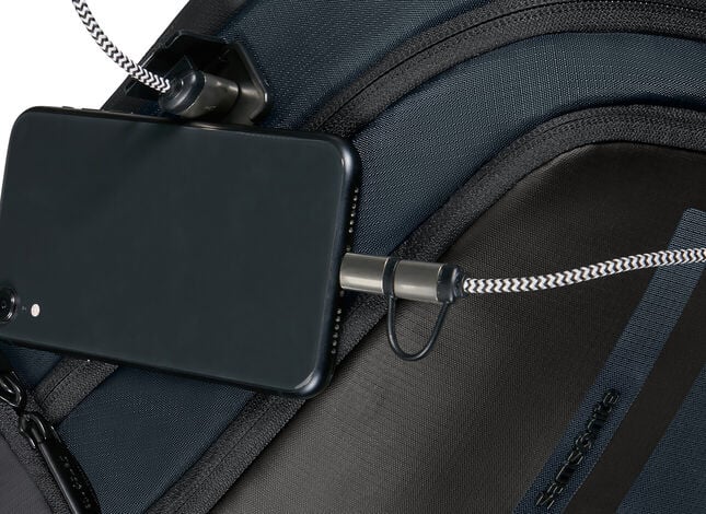 Beépített USB töltő