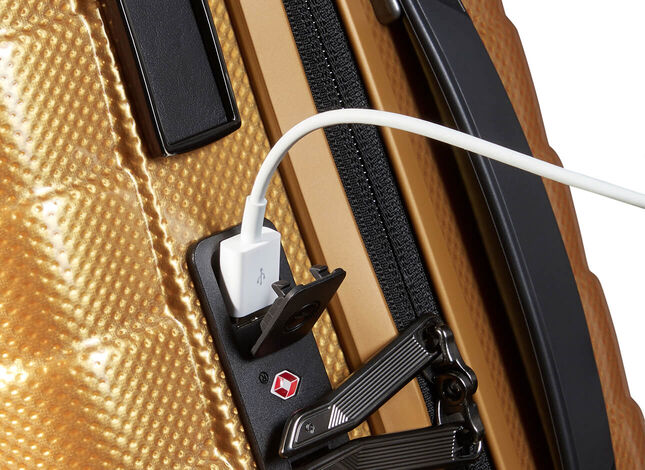 Beépített USB csatlakozó