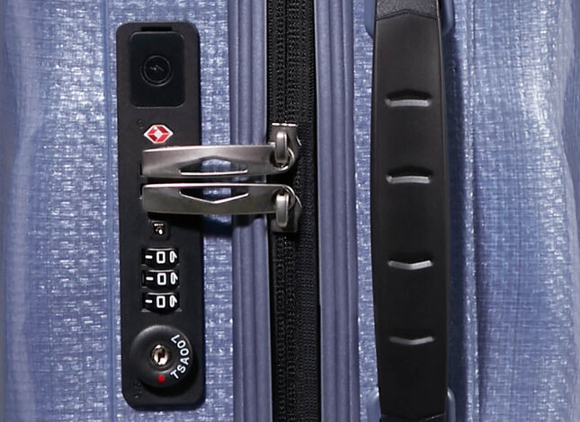 Beépített USB töltő