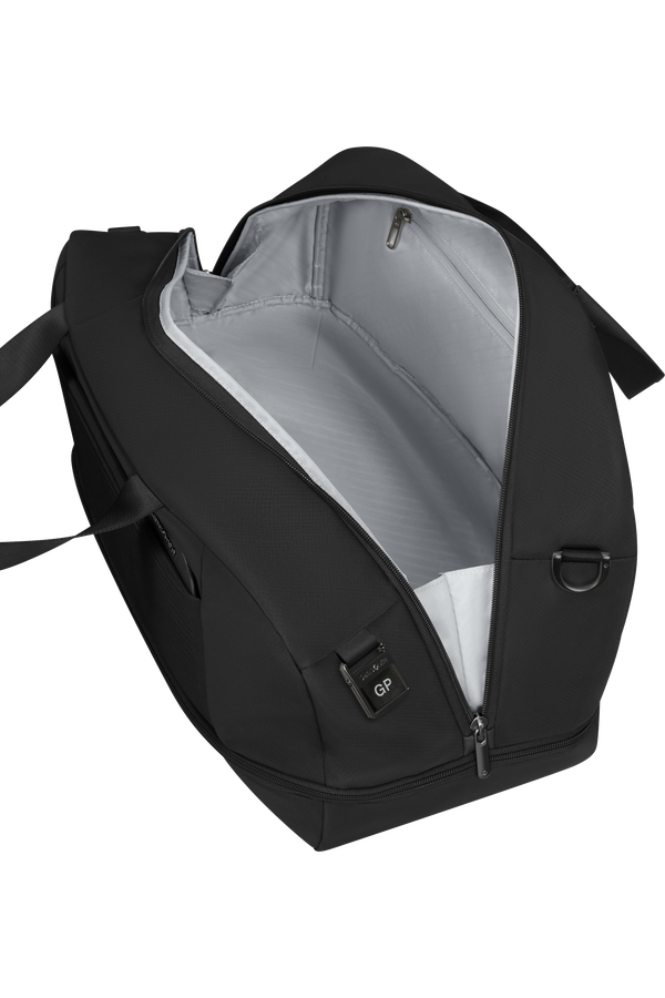 Samsonite Paralux Weekender Duffle  Black Samsonite Paralux Weekender Duffle  Black