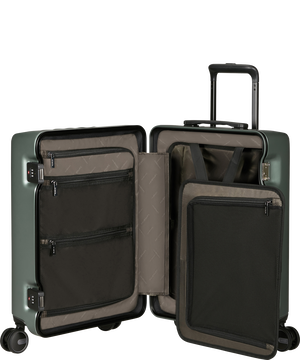 Focus Spinner (4 kerék) 55cm 55 x 40 x 23 cm | 3.5 kg Focus Spinner (4 kerék) 55cm 55 x 40 x 23 cm | 3.5 kg