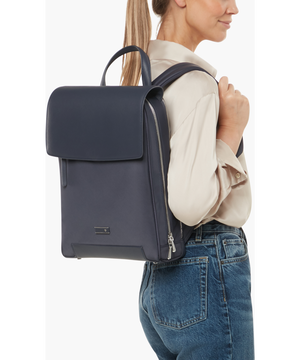 Zalia 3.0 Hátizsák lehajtható füllel 14.1" 37 x 28 x 9 cm | 1 kg