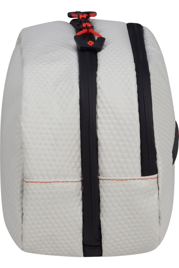 Samsonite Ecodiver Toilet Kit  Cloud White