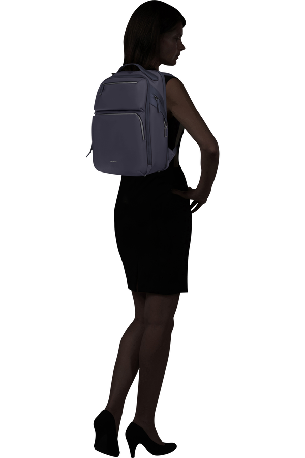 Evoluxe H&aacute;tizs&aacute;k 15.6"