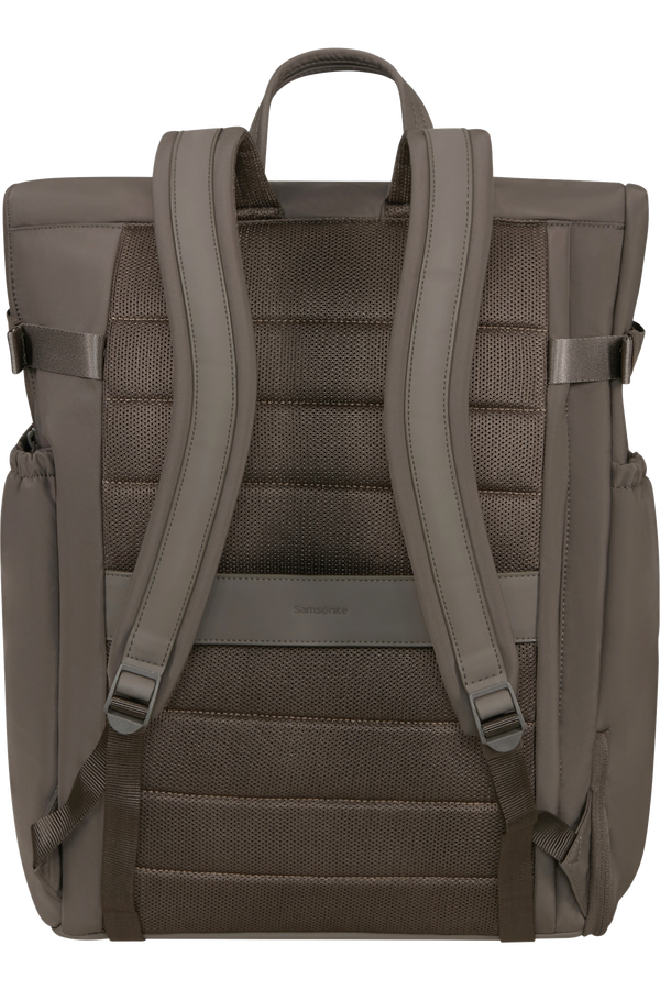 Essentis H&aacute;tizs&aacute;k 15.6"