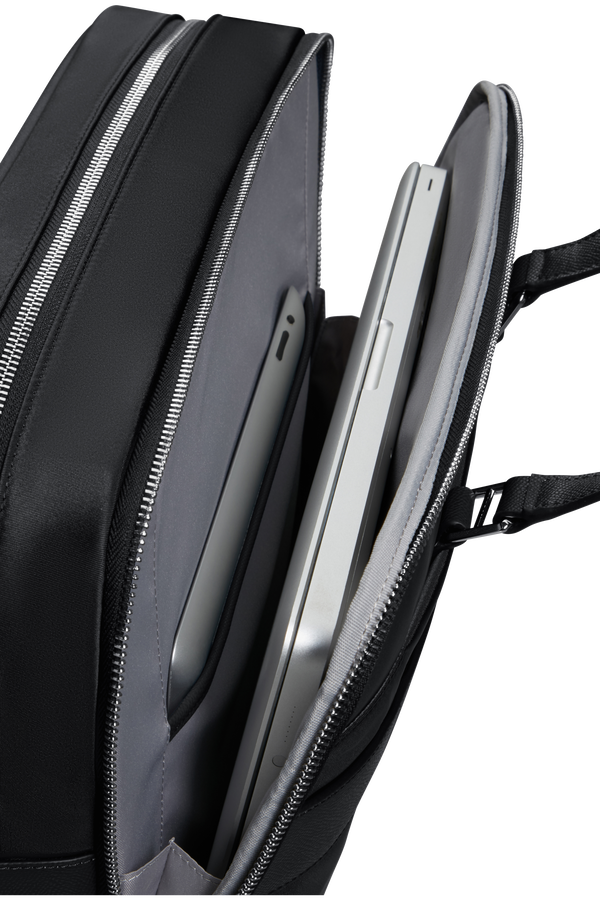 Samsonite Karissa Evo Bailhandle 15.6' 2 Comp  Black