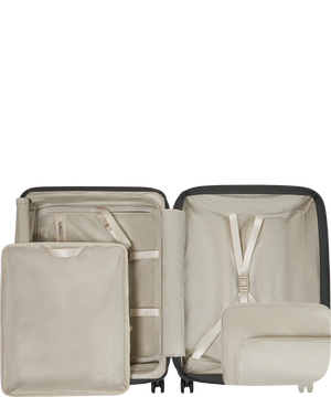 Paralux Bővíthető Spinner (4 kerék) 67cm 67 x 47 x 30/33 cm | 3.5 kg