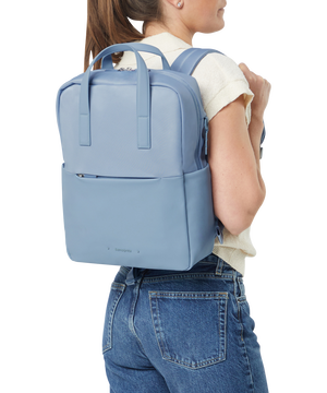 4Pack H&aacute;tizs&aacute;k 14.1" 37.5 x 27 x 11 cm | 0.7 kg