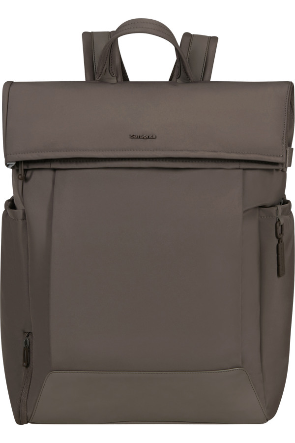 Essentis H&aacute;tizs&aacute;k 15.6"