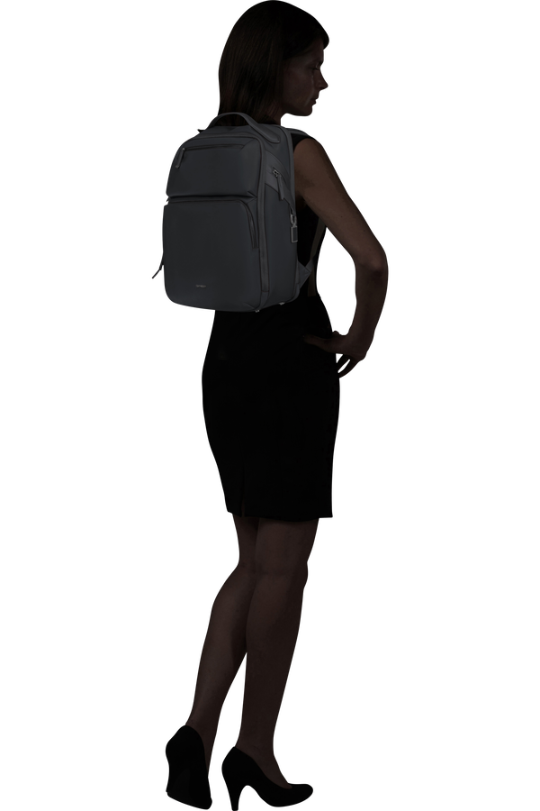 Evoluxe H&aacute;tizs&aacute;k 15.6"