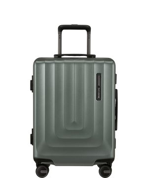 Focus Spinner (4 kerék) 55cm 55 x 40 x 23 cm | 3.5 kg Focus Spinner (4 kerék) 55cm 55 x 40 x 23 cm | 3.5 kg