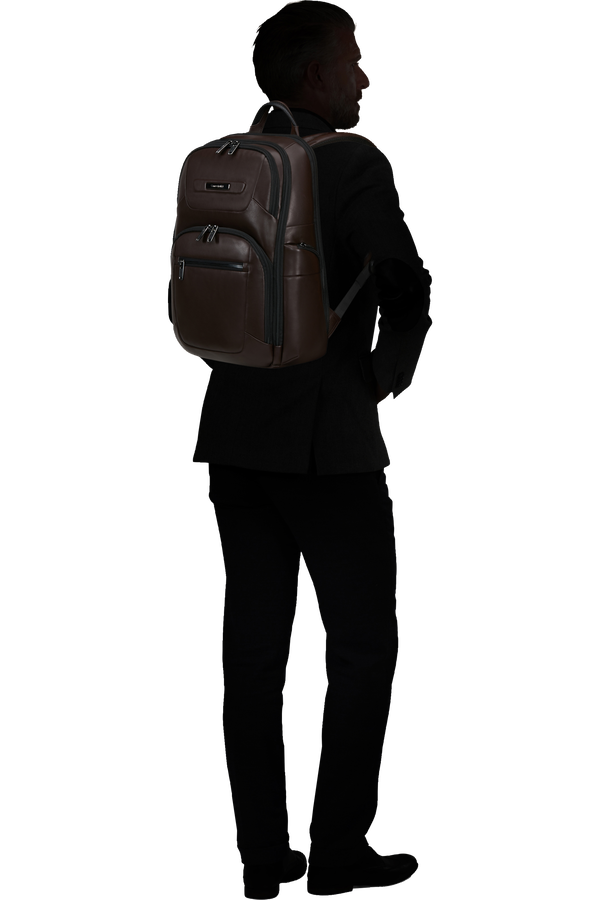 Pro-Dlx Leather H&aacute;tizs&aacute;k 15.6"