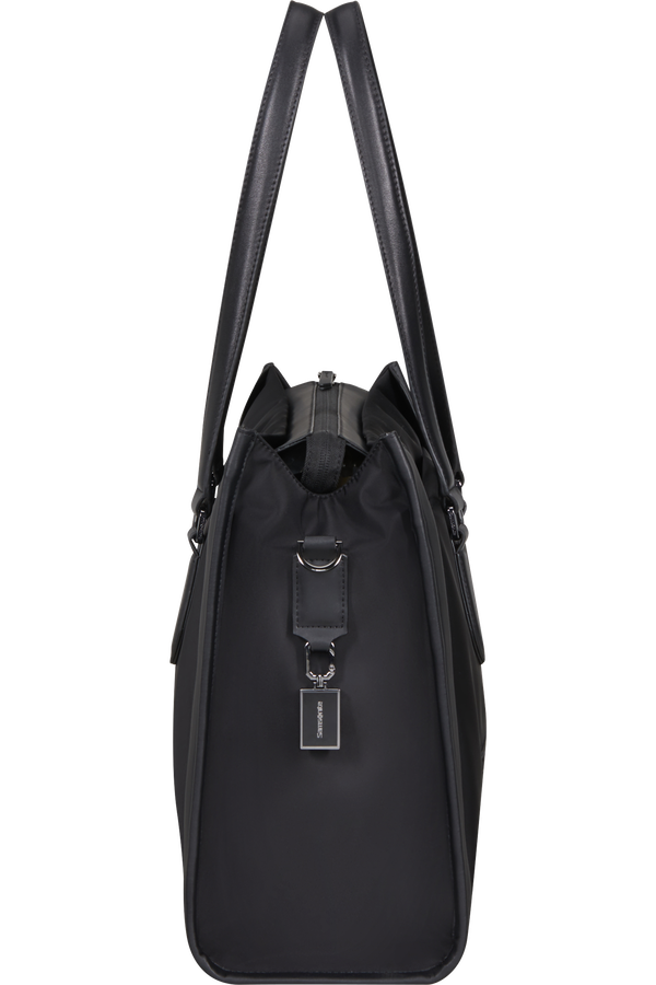 Evoluxe K&eacute;zit&aacute;ska 15.6"