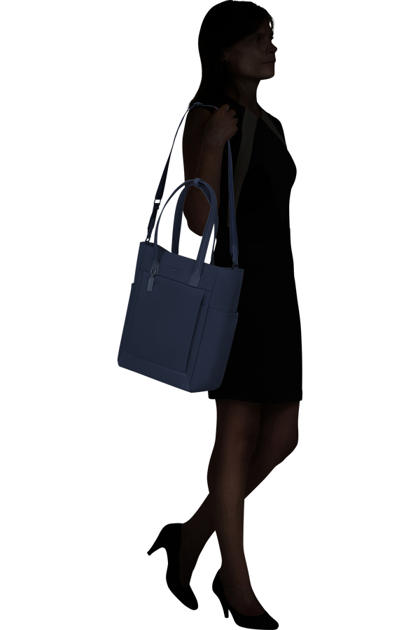 Essentis K&eacute;zit&aacute;ska 14.1"