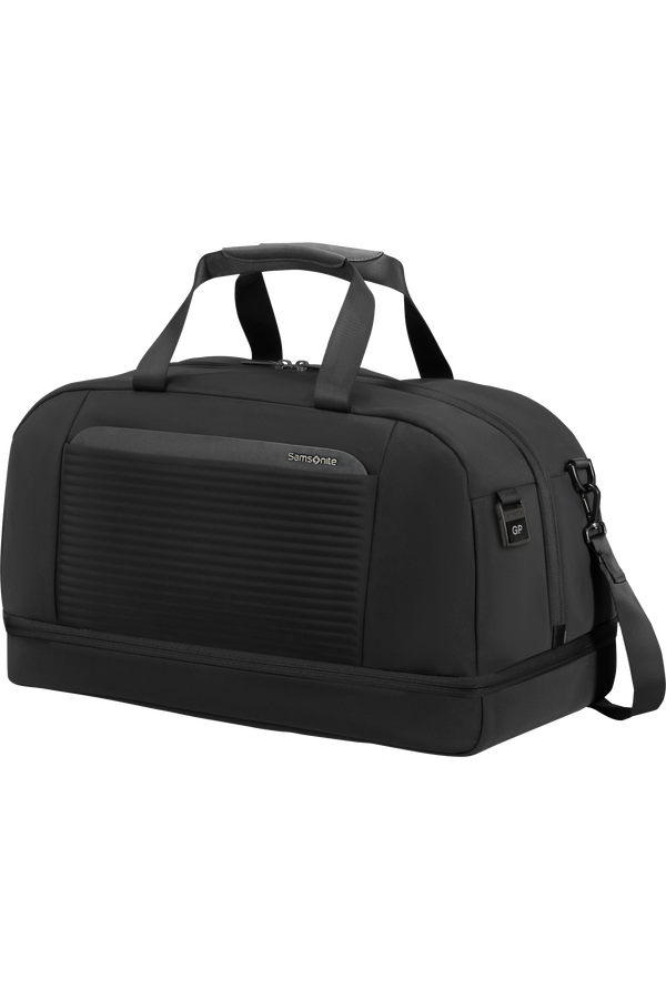 Samsonite Paralux Weekender Duffle  Black Samsonite Paralux Weekender Duffle  Black