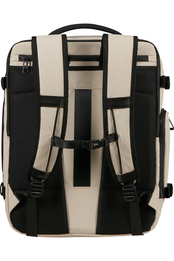 Cabin Pack H&aacute;tizs&aacute;k 17.3"