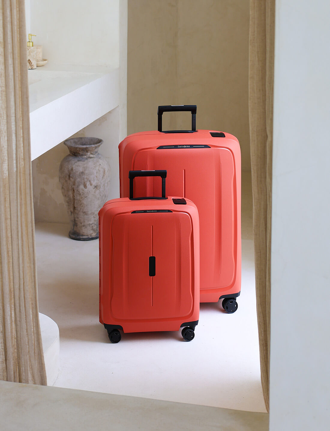 Samsonite MÉG FENNTARTHATÓBB. LÉPÉSRŐL LÉPÉSRE MÉG FENNTARTHATÓBB. LÉPÉSRŐL LÉPÉSRE